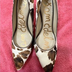 Sam Edelman Cow Print Pumps 9.5. Worn 1x. Smoke-free, pet-free home. Gorgeous!